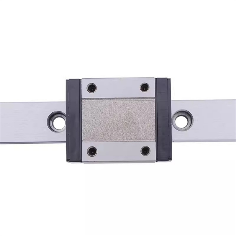 Aplicaciones de guía lineal de rodillos de doble eje en sistemas CNC y de automatización